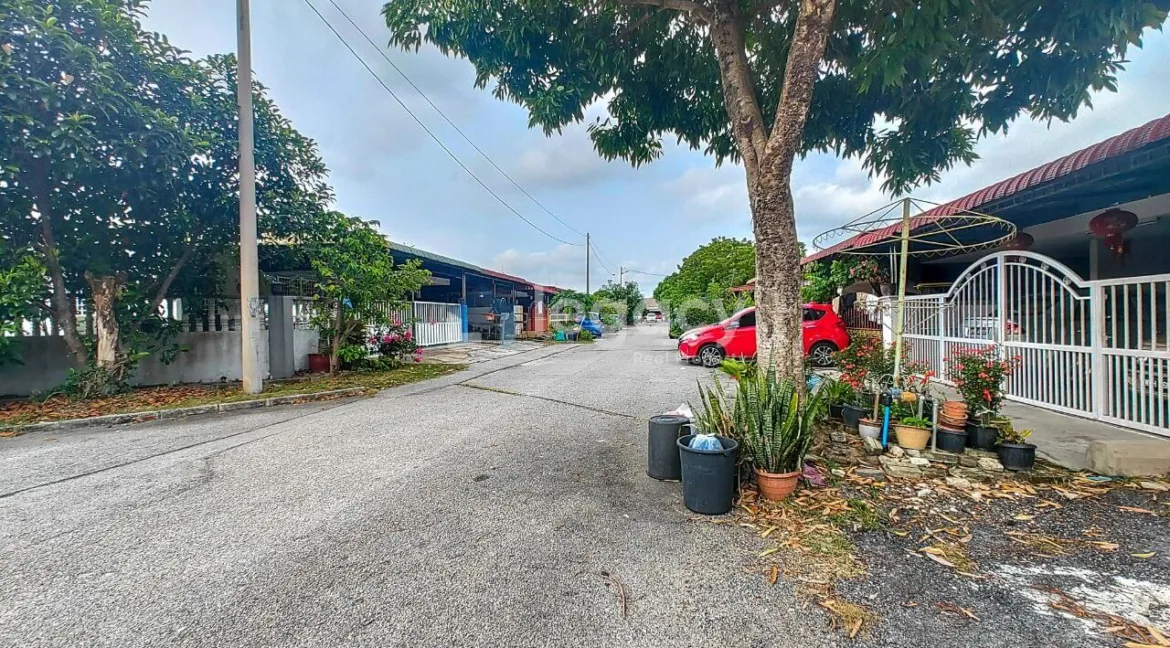 rumah-teres-setingkat-untuk-dijual-di-fasa-1b-seri-manjung-v2-14