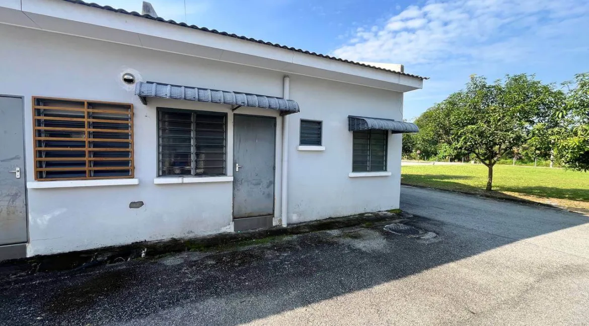 rumah-teres-setingkat-untuk-dijual-di-taman-dipang-permai-kampar-05