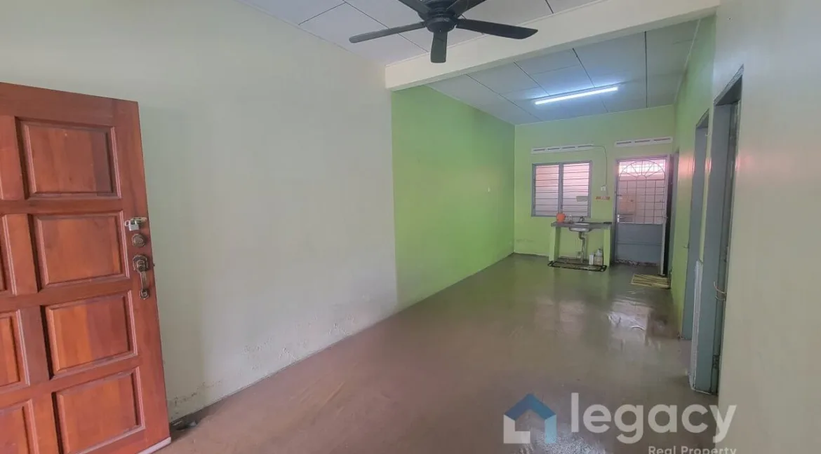 rumah-teres-setingkat-untuk-dijual-di-taman-intan-mas-teluk-intan-07
