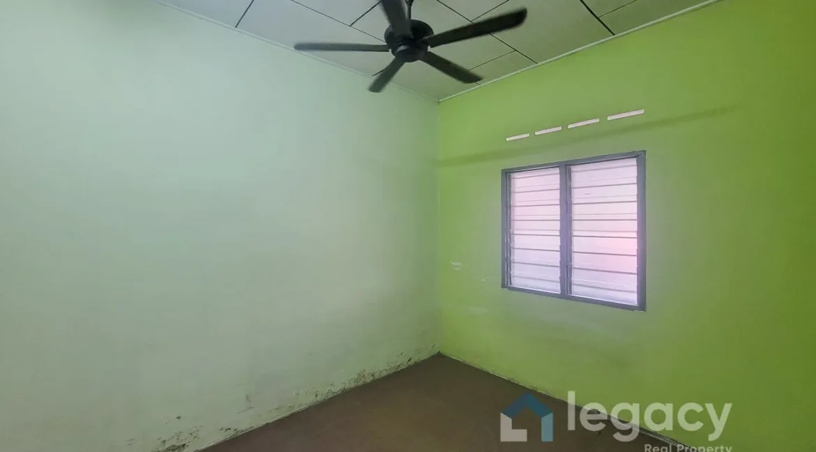 rumah-teres-setingkat-untuk-dijual-di-taman-intan-mas-teluk-intan-10