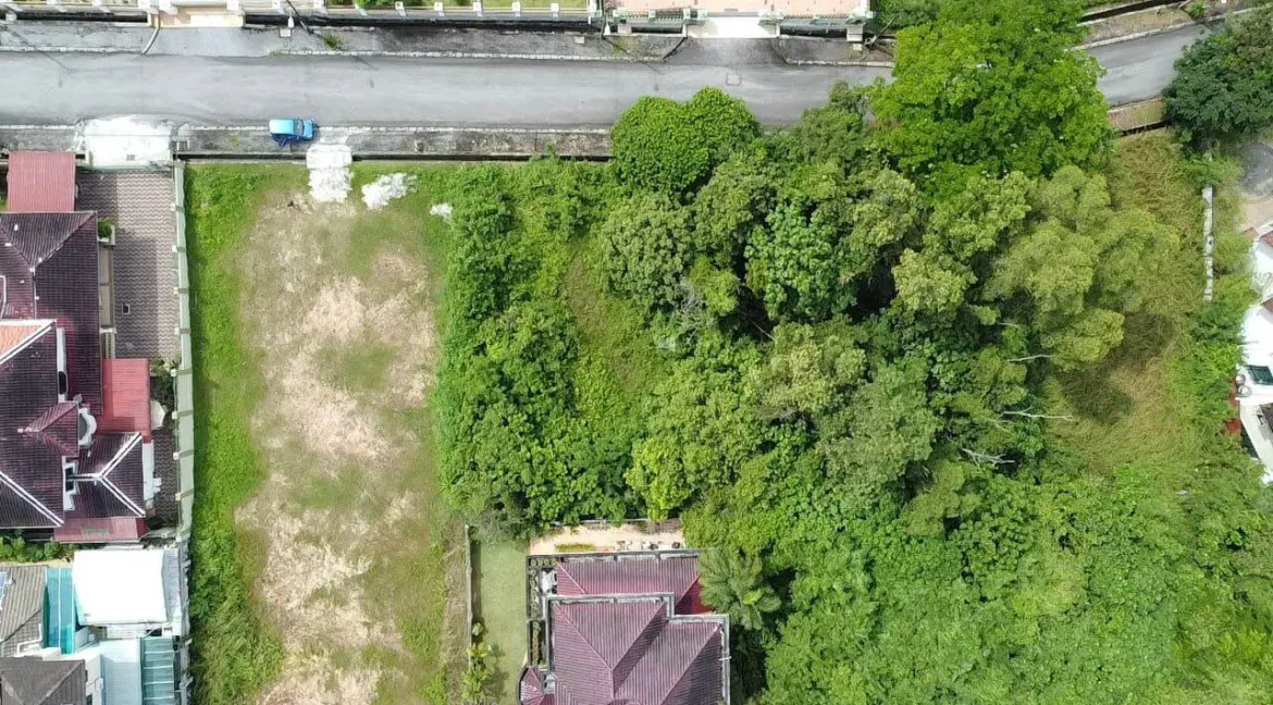 Tanah Lot (Open Title) untuk dijual di Puncak Meru, Ipoh