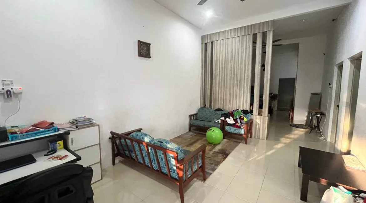 teres-setingkat-untuk-dijual-di-desa-pengkalan-bandaraya-ipoh-05