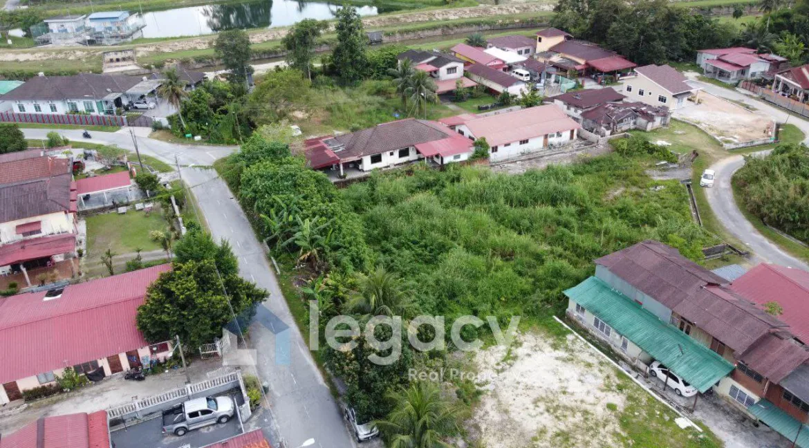 dua-tanah-lot-untuk-dijual-di-kampung-manjoi-tambahan-ipoh-04