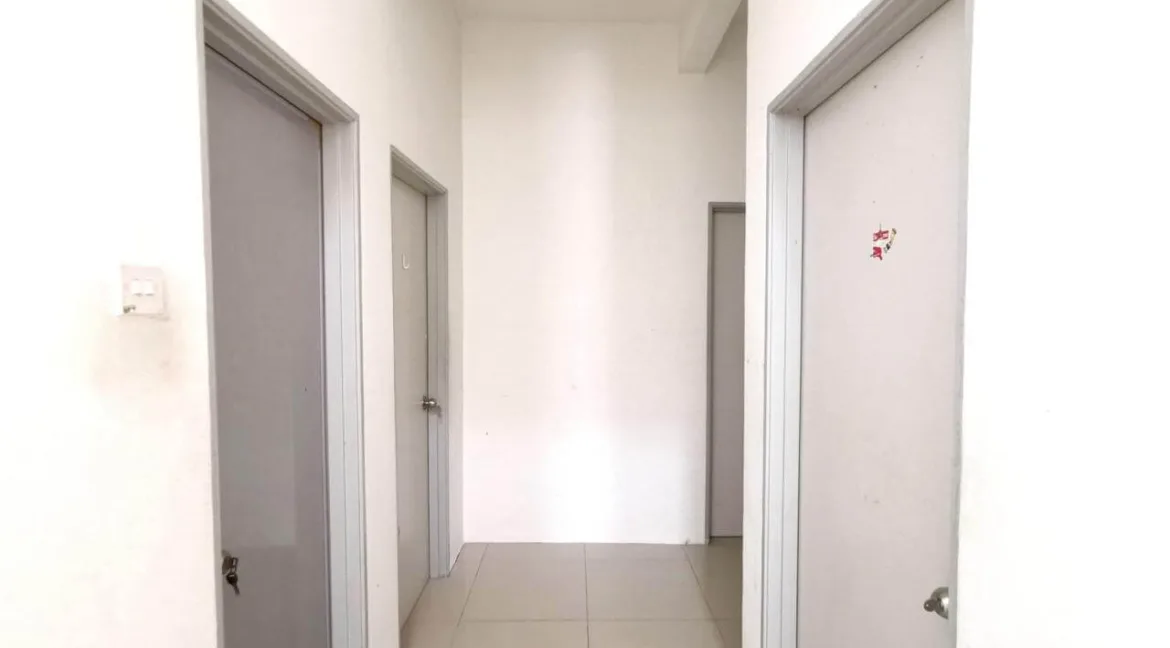 rumah-berkembar-setingkat-semi-d-untuk-dijual-di-taman-behrang-bitara-24
