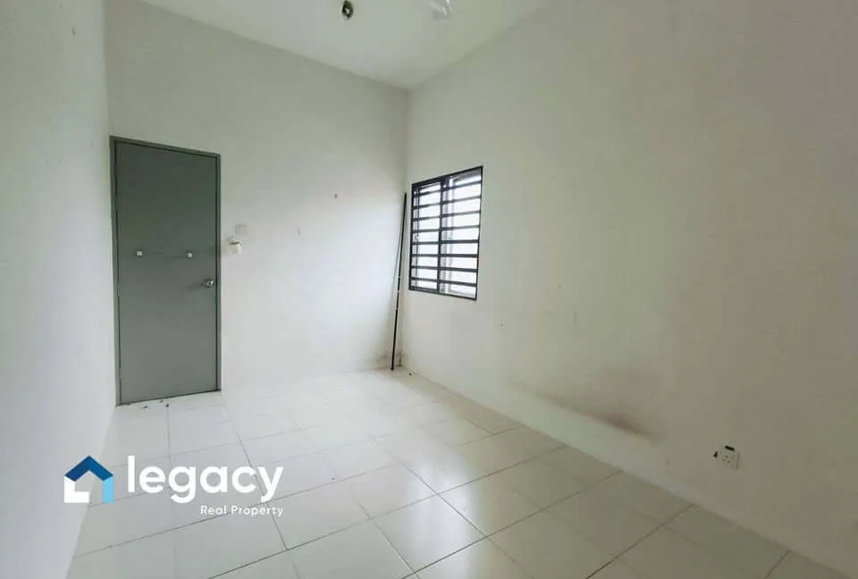 rumah-semi-d-dua-tingkat-untuk-dijual-di-klebang-harmoni-ipoh-09