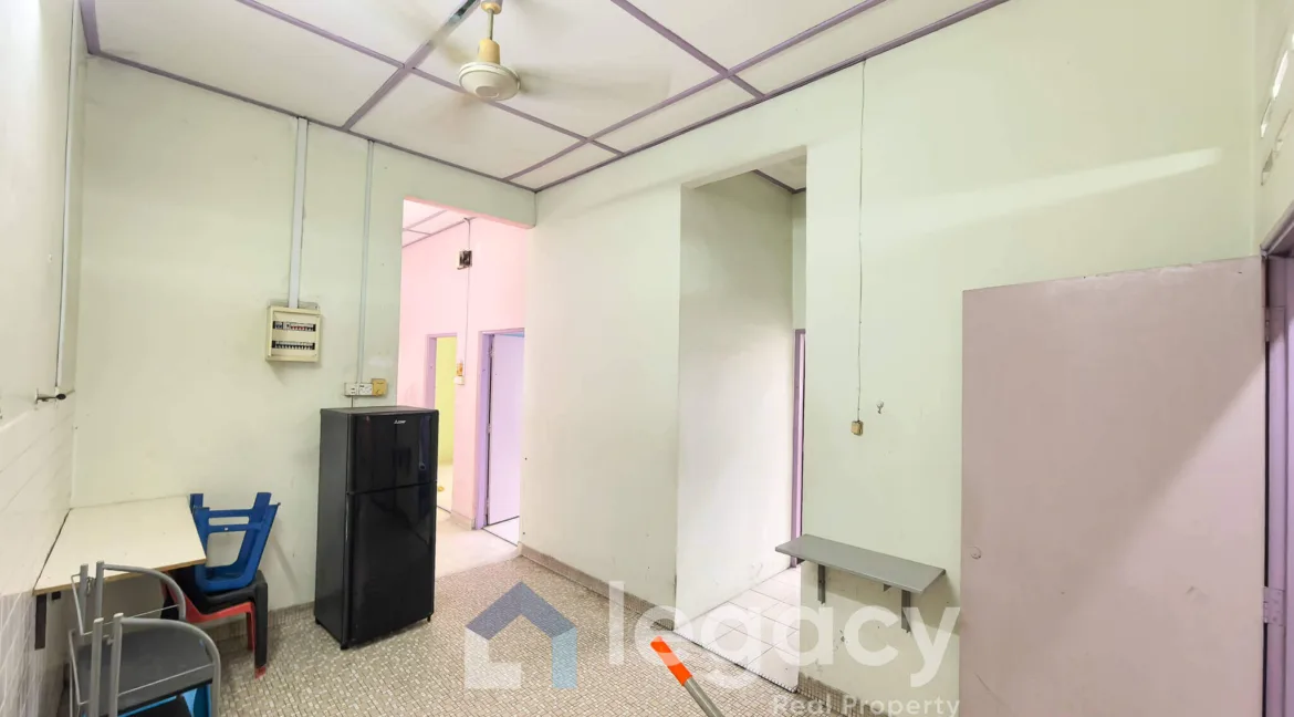 rumah-semi-d-setingkat-untuk-dijual-di-taman-merdeka-garden-ipoh-16
