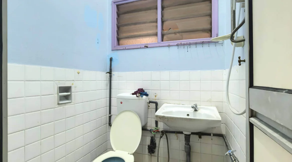 rumah-semi-d-setingkat-untuk-dijual-di-taman-merdeka-garden-ipoh-20