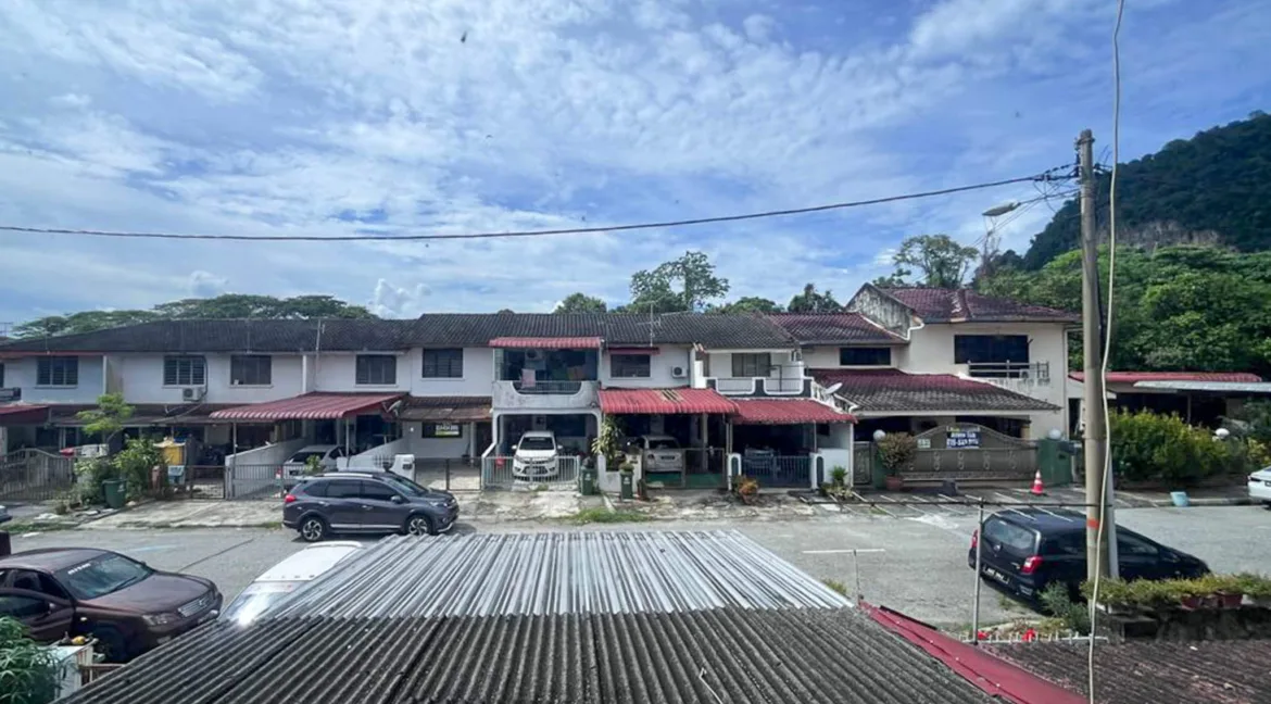 rumah-teres-2-tingkat-untuk-dijual-di-taman-cempaka-ipoh-23