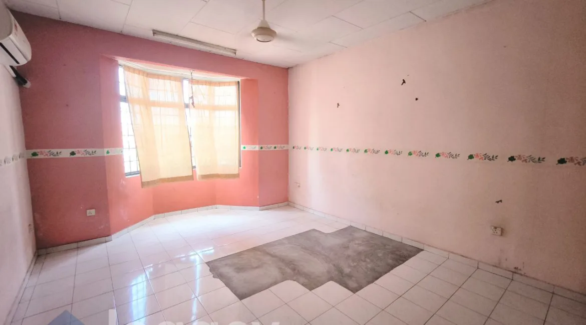 rumah-teres-2-tingkat-untuk-dijual-di-taman-pinji-mewah-ipoh-16