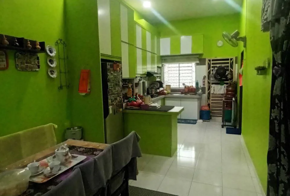 rumah-teres-satu-tingkat-untuk-dijual-di-taman-kamunting-1-kamunting-08