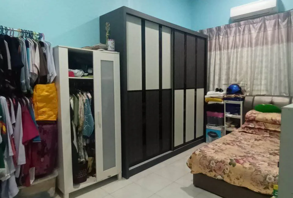 rumah-teres-satu-tingkat-untuk-dijual-di-taman-kamunting-1-kamunting-10