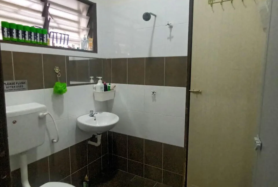 rumah-teres-satu-tingkat-untuk-dijual-di-taman-kamunting-1-kamunting-14
