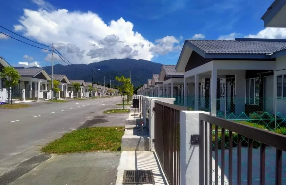 rumah-teres-setingkat-di-taman-kamunting-1-2-02