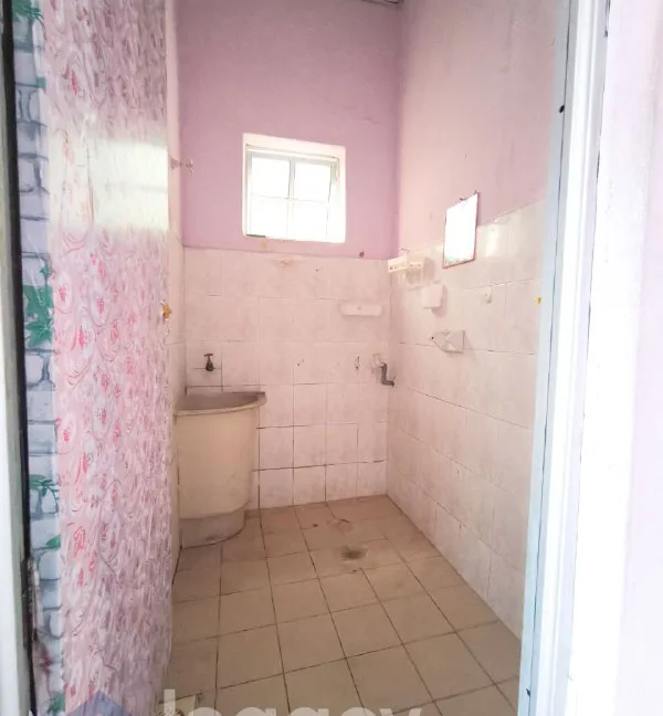 rumah-teres-setingkat-untuk-dijual-di-taman-fasa-2j-seri-manjung-13