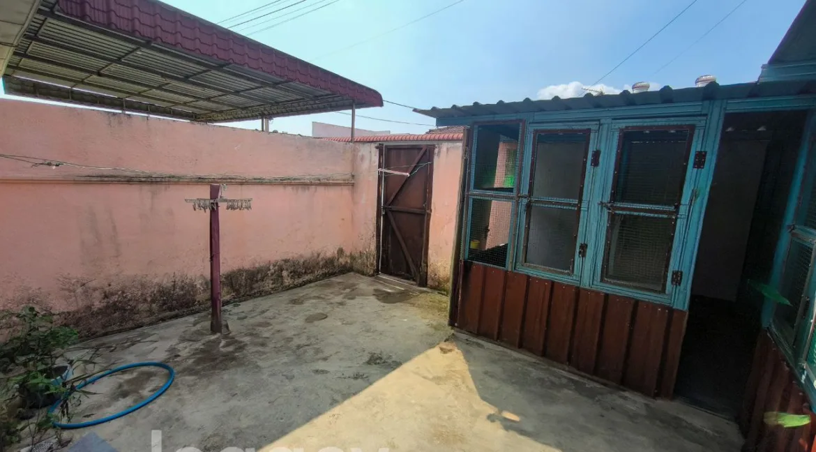 rumah-teres-setingkat-untuk-dijual-di-taman-fasa-2j-seri-manjung-15