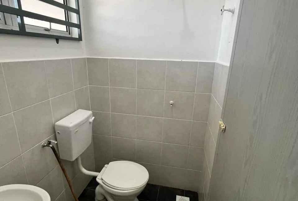 rumah-teres-setingkat-untuk-dijual-di-taman-kurau-jaya-kuala-kurau-15