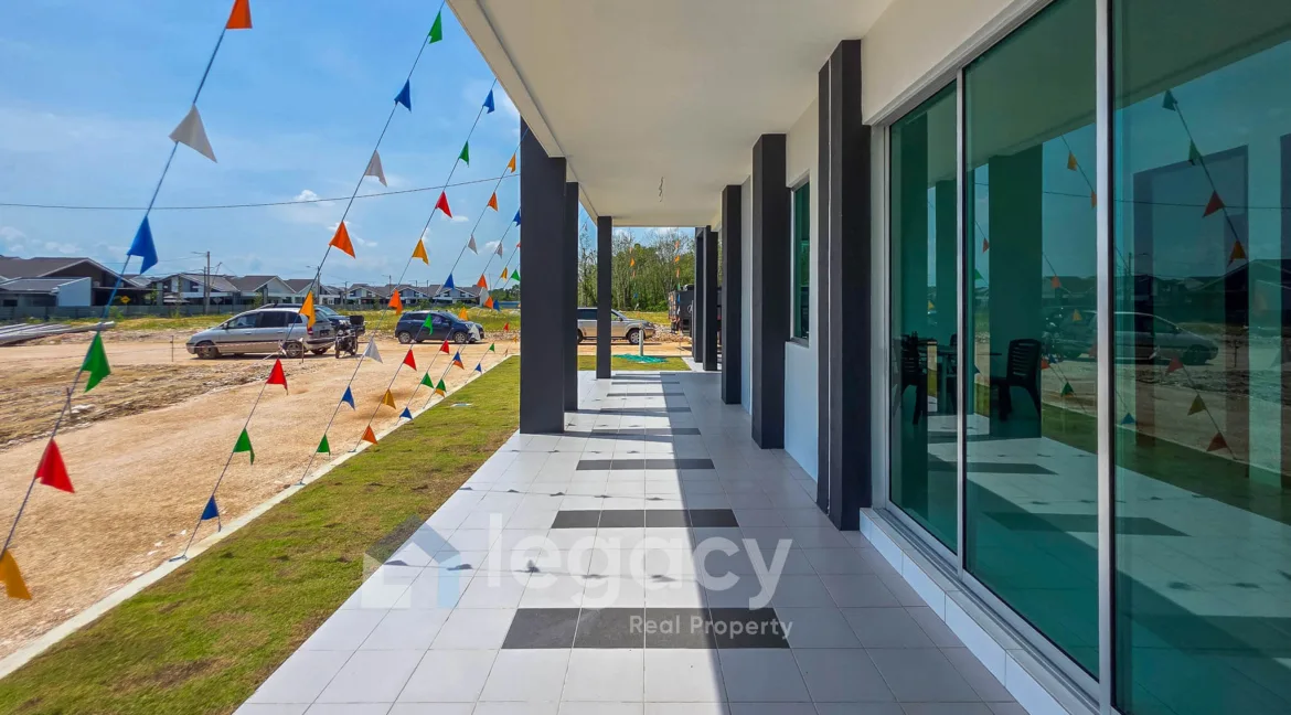 rumah-teres-setingkat-untuk-dijual-di-tasek-klebang-ipoh-05