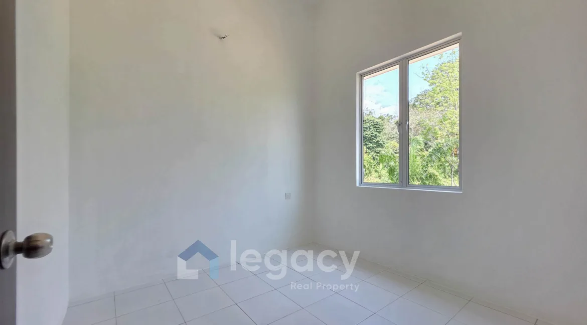 rumah-teres-setingkat-untuk-dijual-di-tasek-klebang-ipoh-11