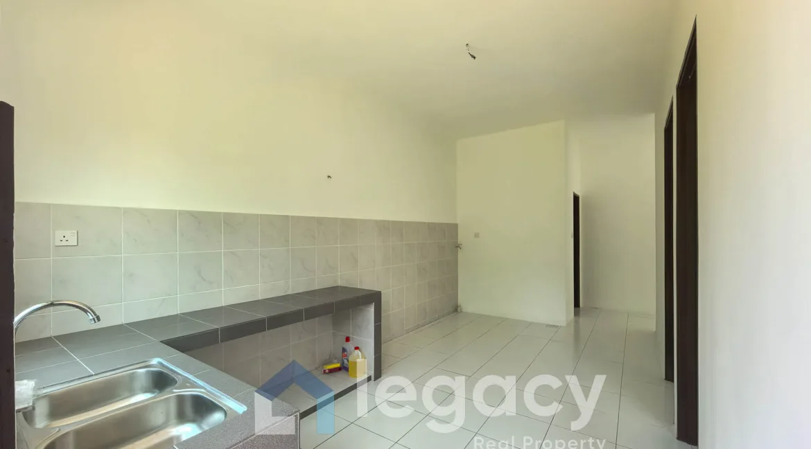 rumah-teres-setingkat-untuk-dijual-di-tasek-klebang-ipoh-18