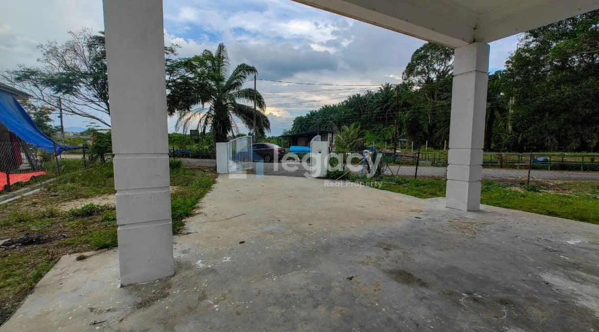 banglo-setingkat-corner-lot-untuk-dijual-di-desa-tronoh-04