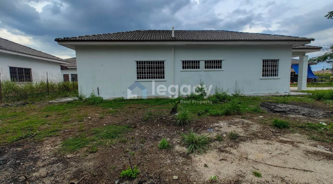 banglo-setingkat-corner-lot-untuk-dijual-di-desa-tronoh-19