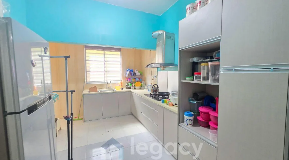 photo_2025-04-09_15-06-10