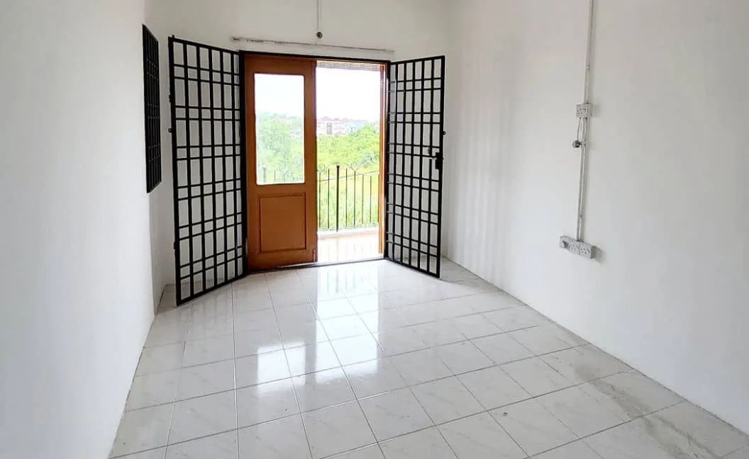 rumah-2-5-tingkat-berperabot-penuh-untuk-dijual-di-station-18-ipoh-14
