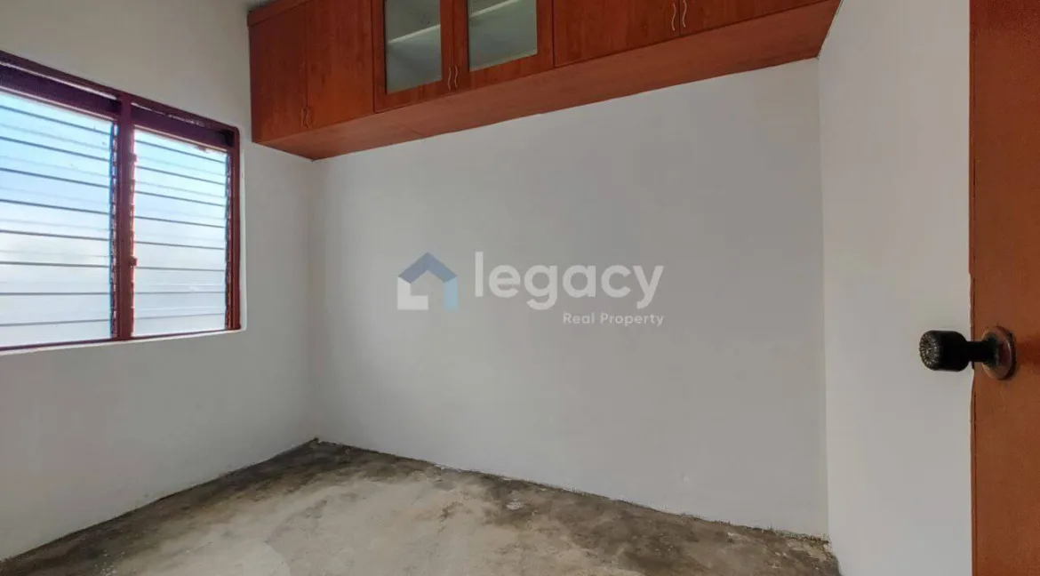 rumah-teres-corner-lot-untuk-dijual-di-taman-seri-mawar-manjung-20