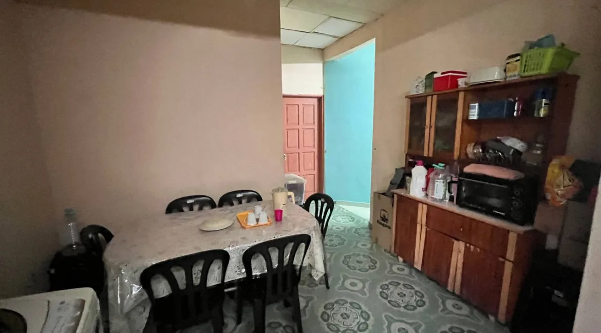 rumah-teres-satu-tingkat-endlot-untuk-dijual-di-taman-chepor-jaya-ipoh-12