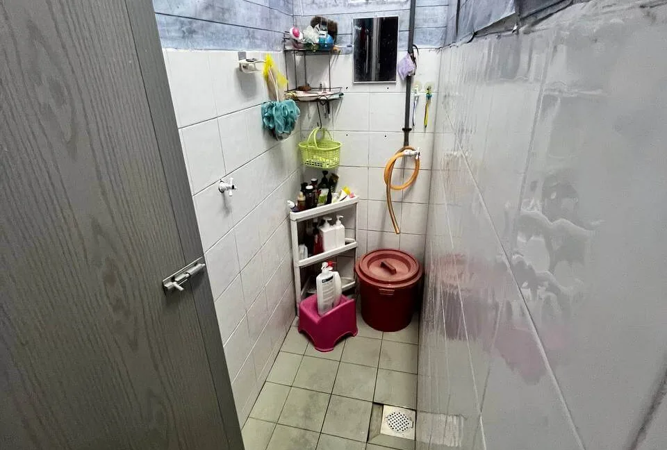 rumah-teres-satu-tingkat-untuk-dijual-di-medan-klebang-prima-ipoh-14