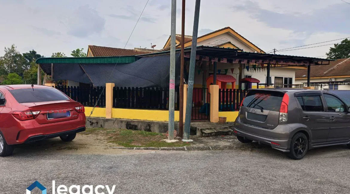 rumah-teres-setingkat-untuk-dijual-di-taman-iskandar-perdana-seri-iskandar-04