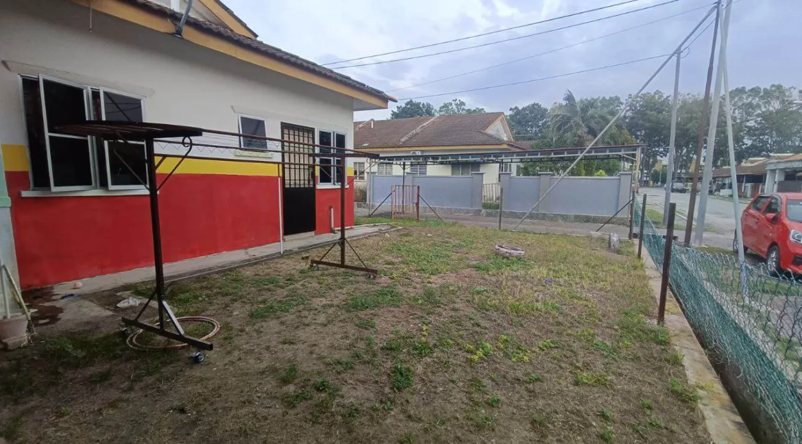 rumah-teres-setingkat-untuk-dijual-di-taman-iskandar-perdana-seri-iskandar-05