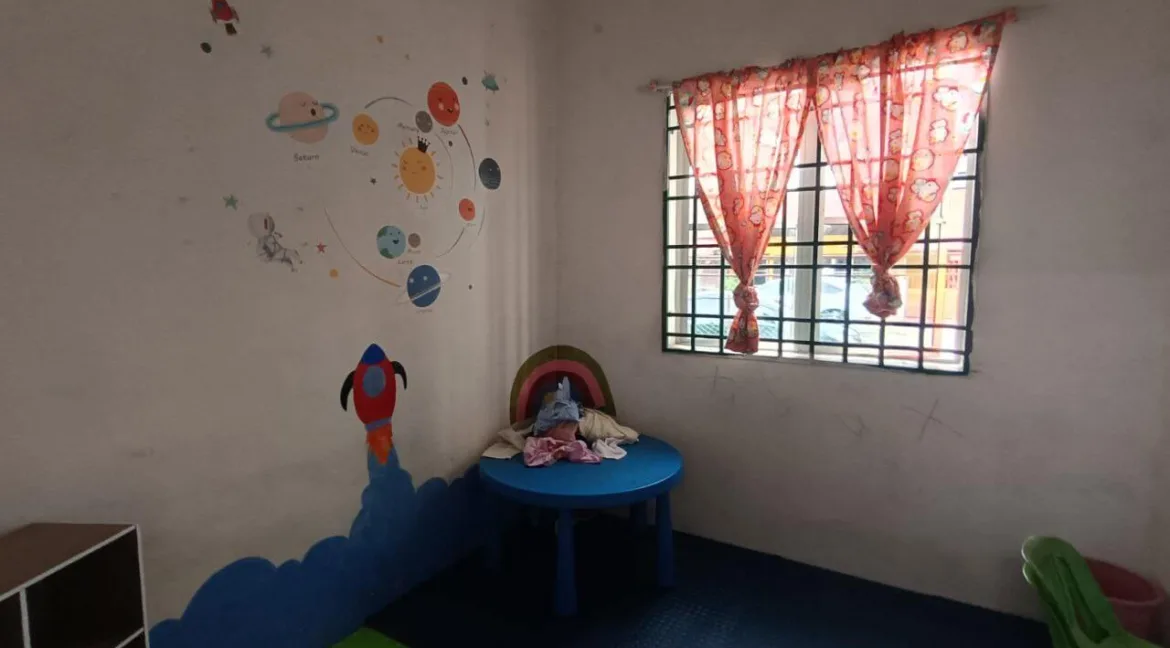 rumah-teres-setingkat-untuk-dijual-di-taman-iskandar-perdana-seri-iskandar-10