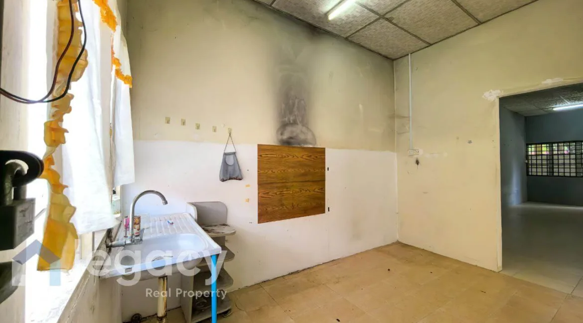 rumah-teres-setingkat-untuk-dijual-di-taman-lekir-indah-lekir-07