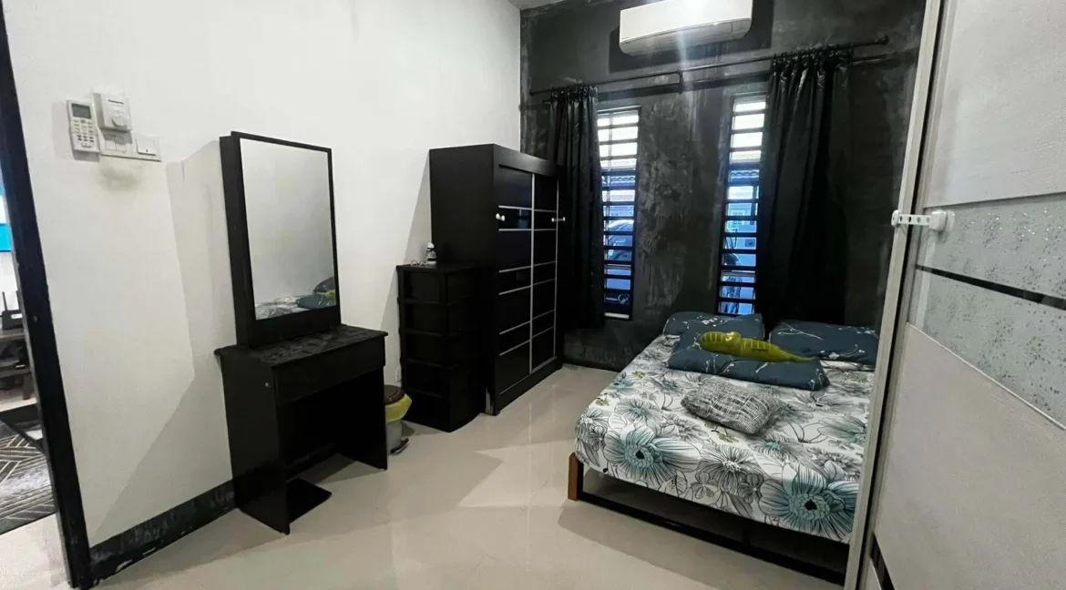 rumah-teres-setingkat-untuk-dijual-di-taman-putra-pertama-ipoh-06