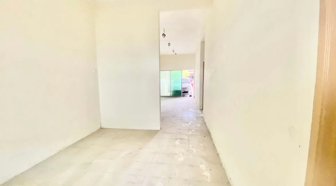 rumah-teres-setingkat-untuk-dijual-di-taman-raia-gemilang-kampung-kepayang-04