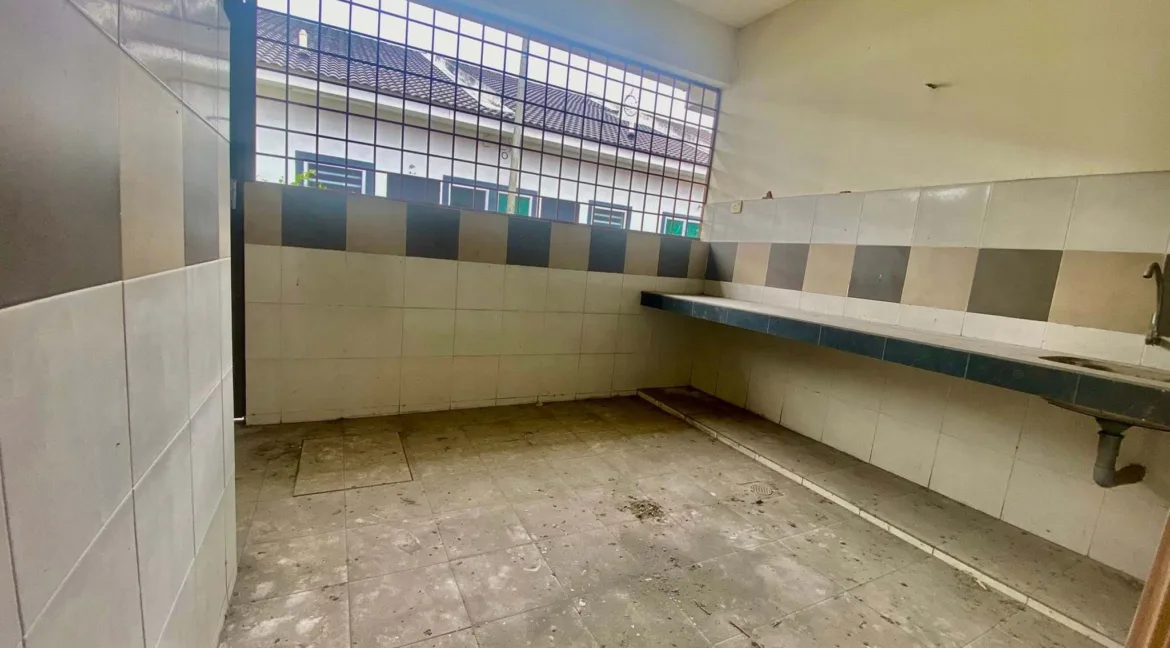 rumah-teres-setingkat-untuk-dijual-di-taman-raia-gemilang-kampung-kepayang-06