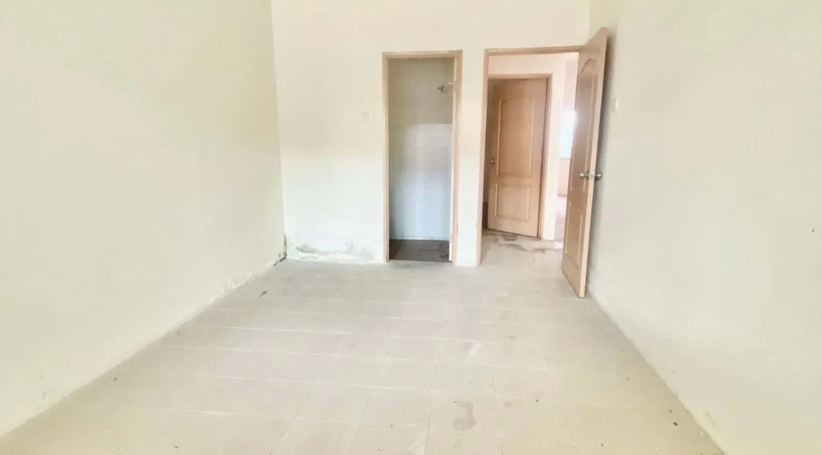 rumah-teres-setingkat-untuk-dijual-di-taman-raia-gemilang-kampung-kepayang-13