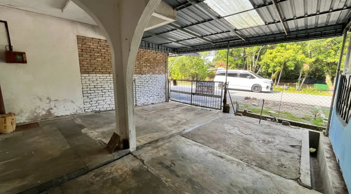 taman-bunga-mawar-batu-gajah-04