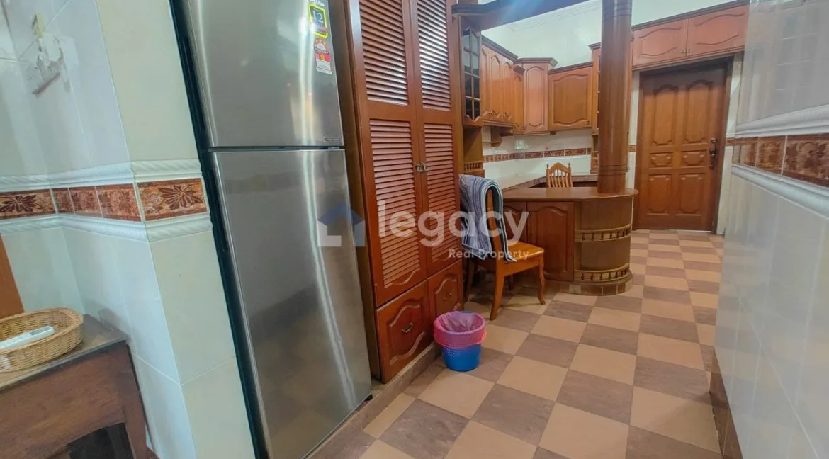 banglo-mewah-2-tingkat-untuk-dijual-di-taman-sitiawan-18