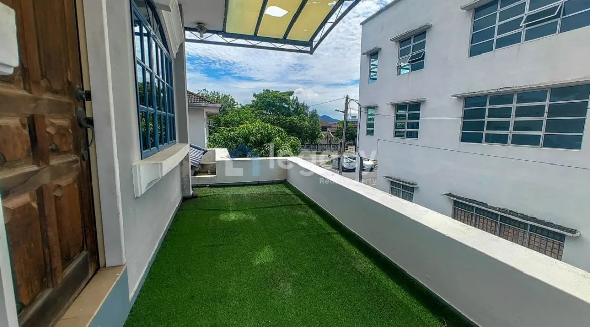 banglo-mewah-2-tingkat-untuk-dijual-di-taman-sitiawan-22