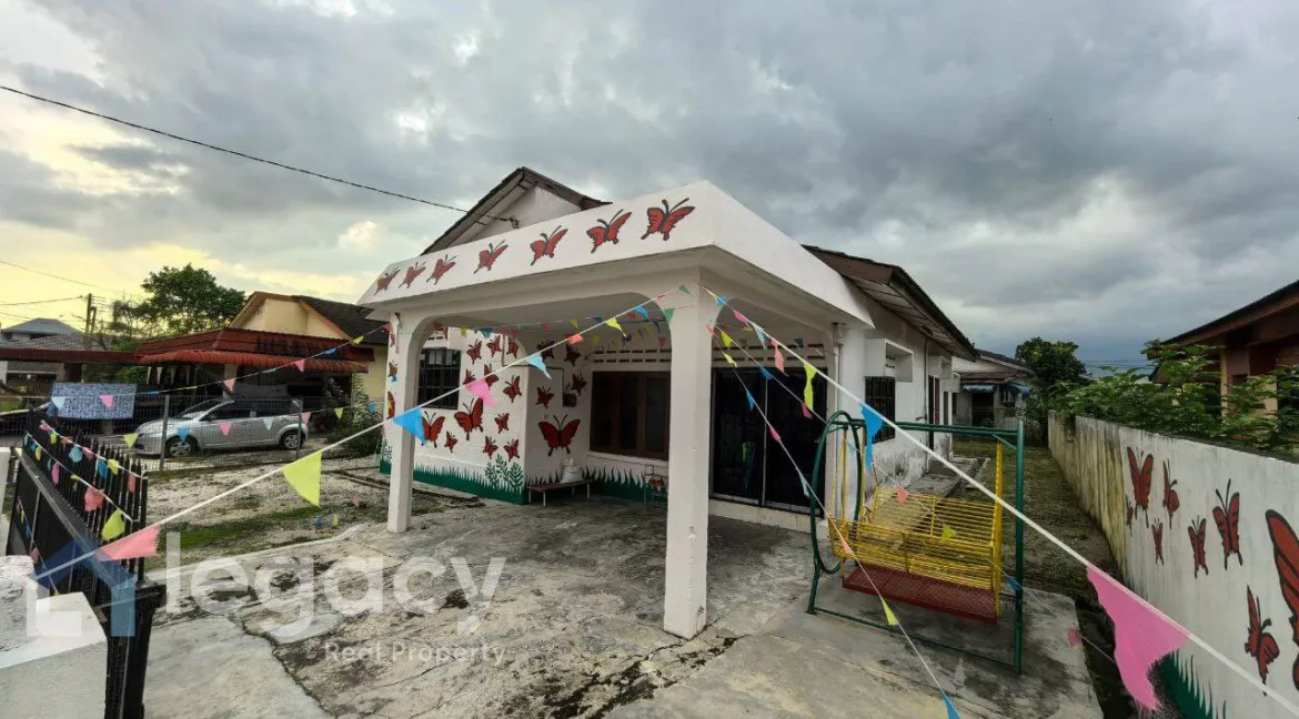 banglo-setingkat-untuk-dijual-kampung-boyan-taiping-03