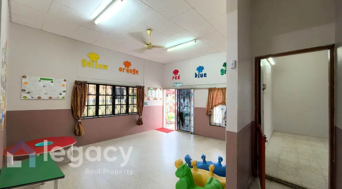 banglo-setingkat-untuk-dijual-kampung-boyan-taiping-08