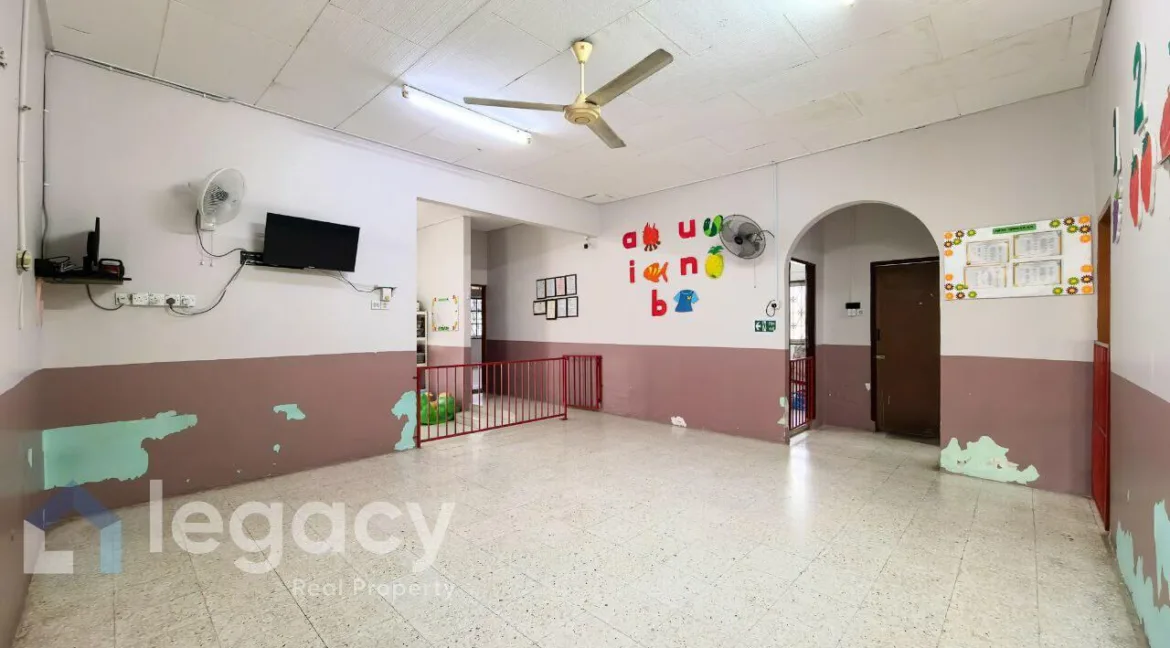 banglo-setingkat-untuk-dijual-kampung-boyan-taiping-09