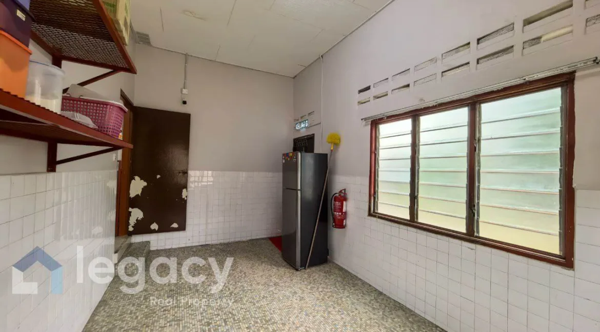 banglo-setingkat-untuk-dijual-kampung-boyan-taiping-12