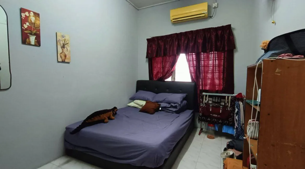 rumah-kos-rendah-setingkat-taman-desa-pengkalan-indah-ipoh-06