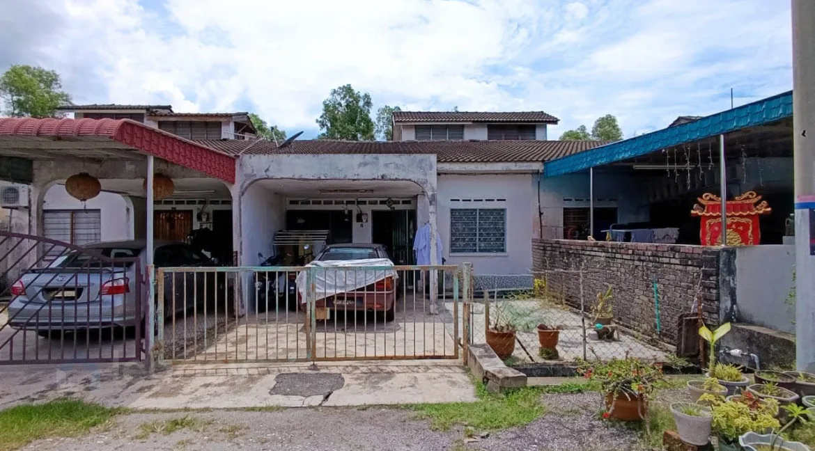 Rumah Teres Setingkat Untuk Dijual Di Taman Badrishah, Lahat