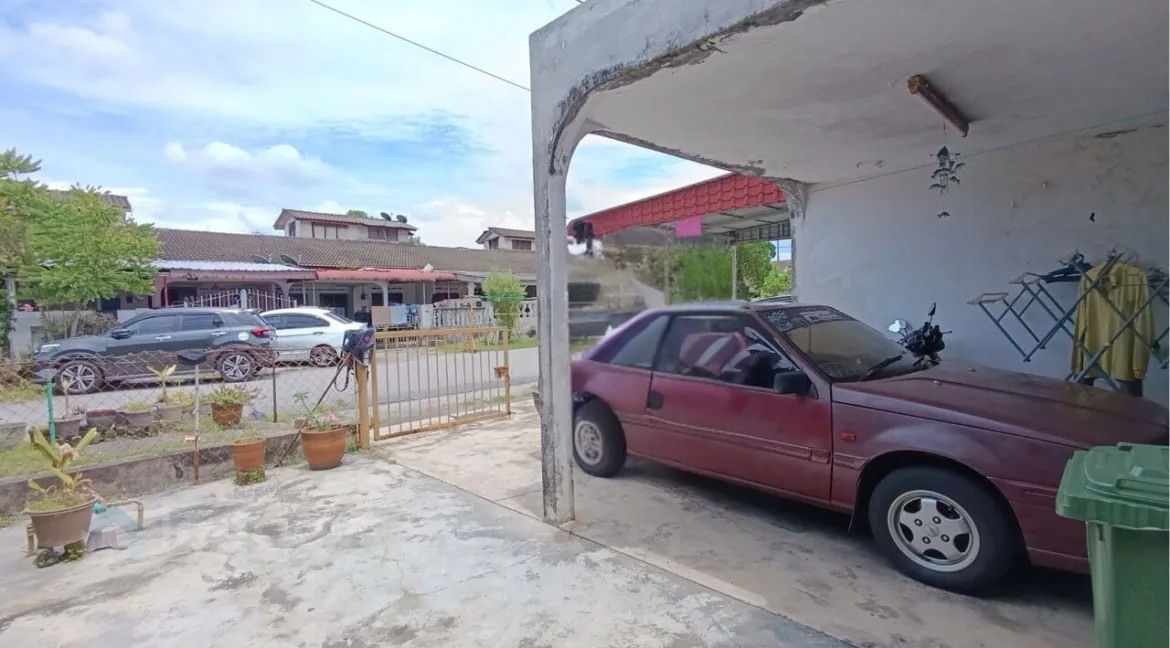 rumah-teres-setingkat-untuk-dijual-di-taman-badrishah-lahat-02