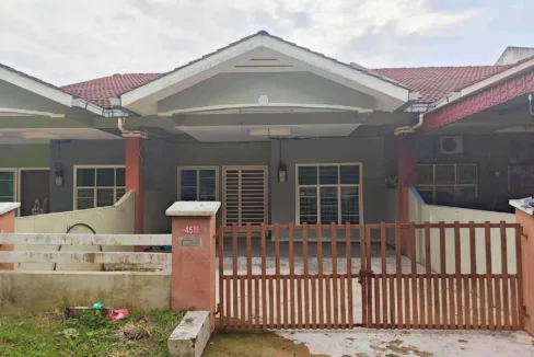 Rumah Teres Setingkat untuk dijual di Taman Bunga Raya, Kuala Kangsar