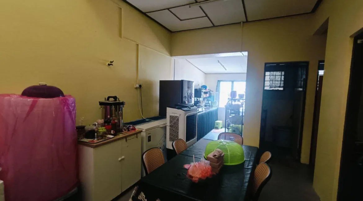 rumah-teres-setingkat-untuk-dijual-di-taman-pengkalan-jaya-sppk-05